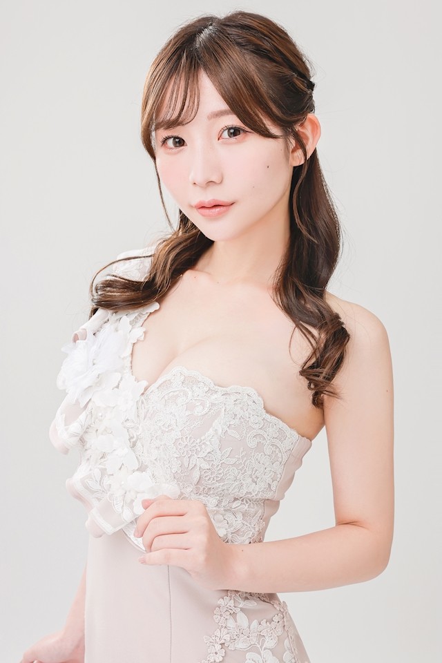 白百合 まどかプロフィール写真2